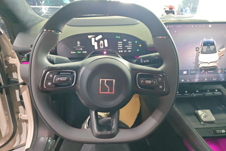 极氪 极氪007GT 2025 汽车图片 #15