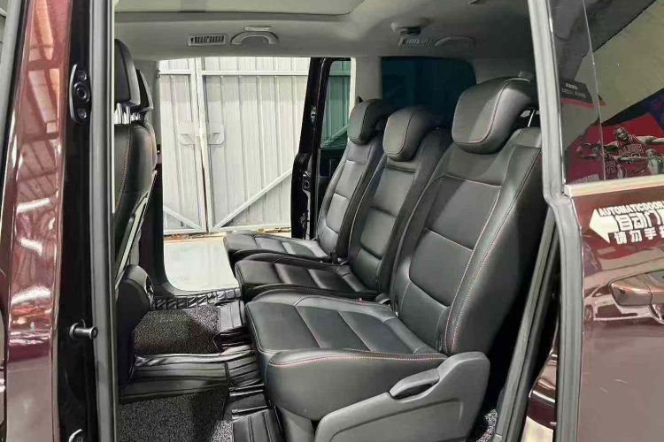 Volkswagen Sharan 2019 immagine di auto #15