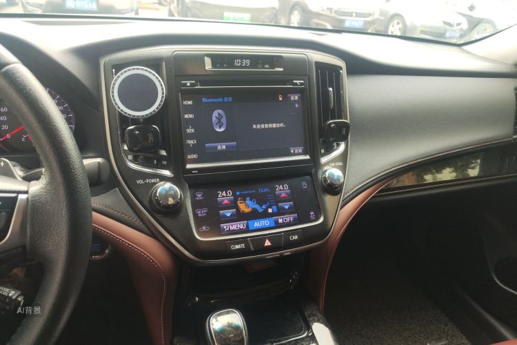 丰田 皇冠 2018 汽车图片 #15