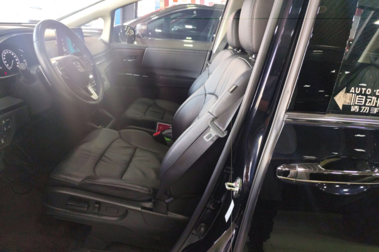 Honda ODYSSEY 2022 صورة سيارة #15