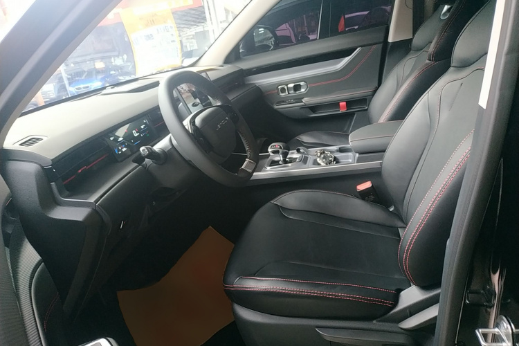 Dashing 2025 car image #15