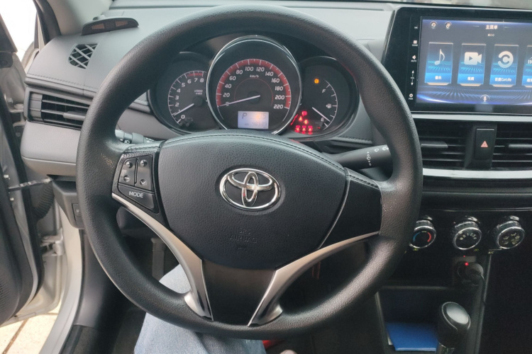 Vios 2022 car image #15