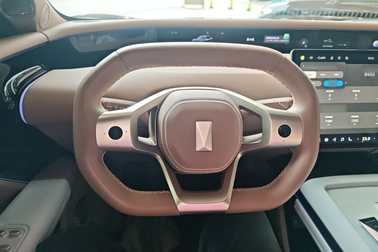 Avatr 07 2025 car image #15