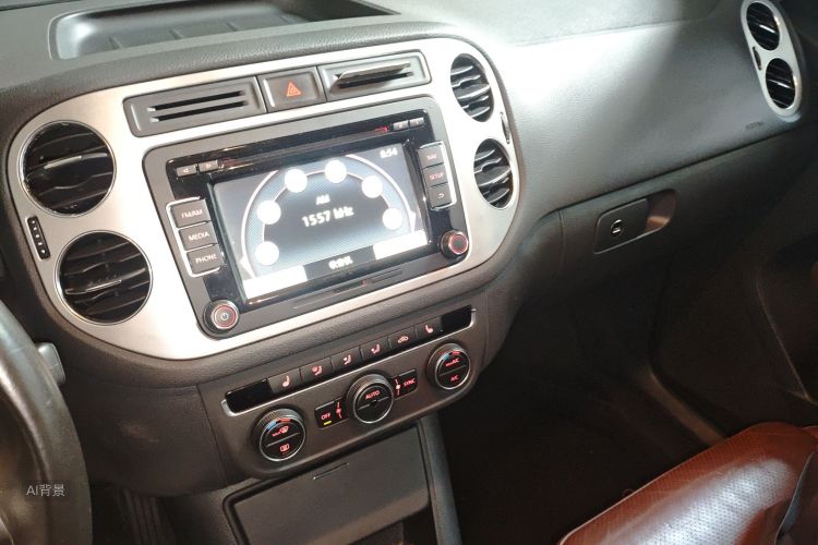 Volkswagen Tiguan 2014 #15 Volkswagen Tiguan 2014 car image #15