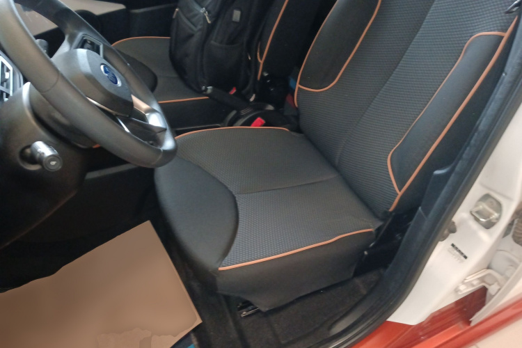 BYD e1 2020 immagine di auto #15