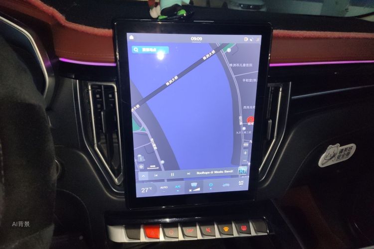 T5 2018 car image #15