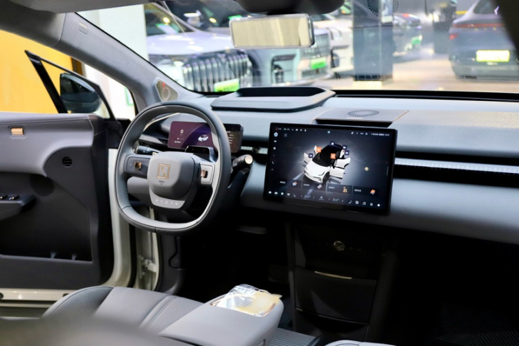 Zeekr X 2024 immagine di auto #15