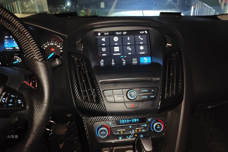 Ford Focus 2017 car image #15