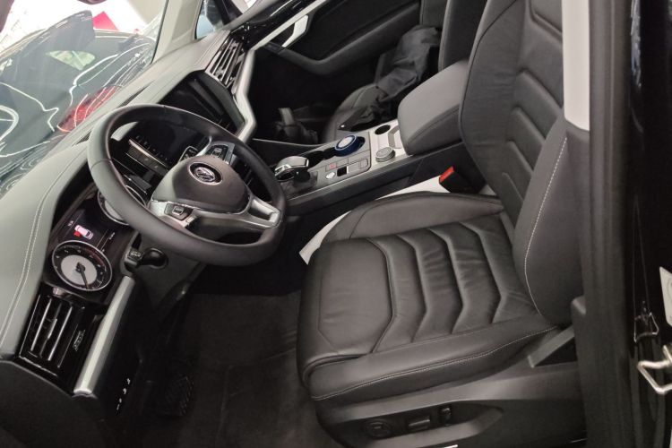 Volkswagen Touareg 2020 immagine di auto #15