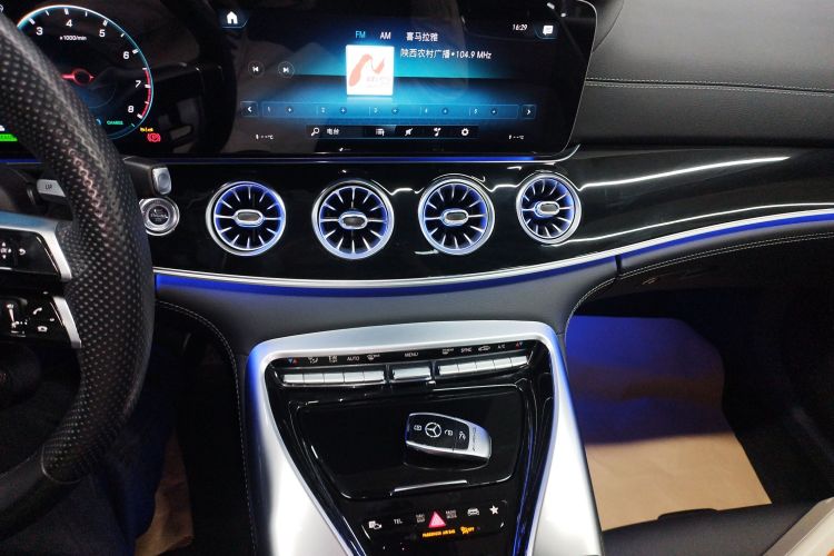 Mercedes-Benz AMG GT 2023 imagen de coche #15