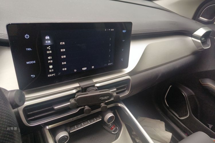 GEELY Coolray 2024 #15 GEELY Coolray 2024 car image #15