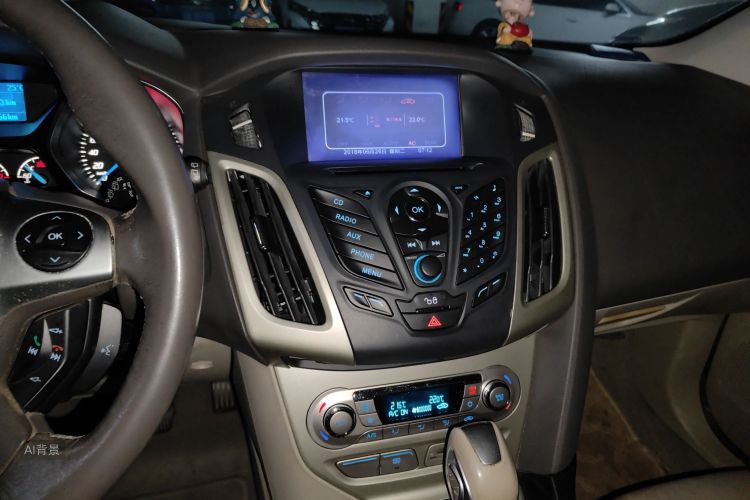 Ford Focus 2014 car image #15