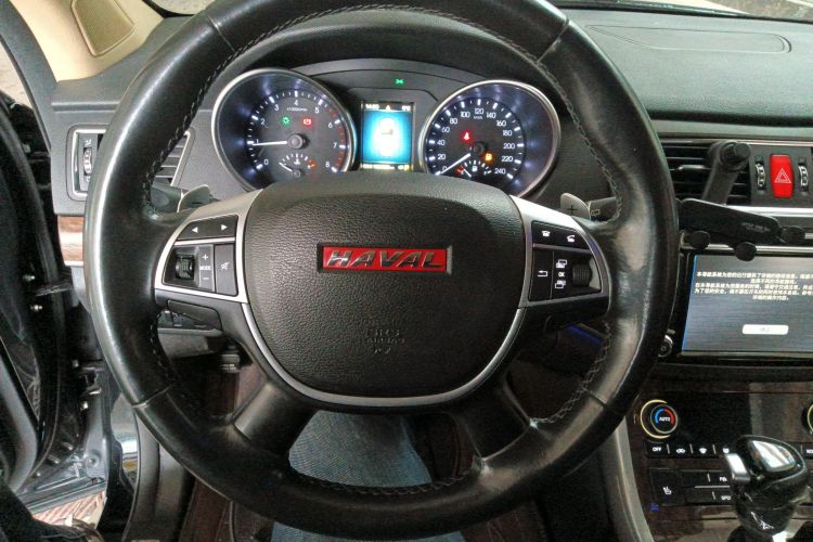 Haval H8 2015 imagen de coche #15