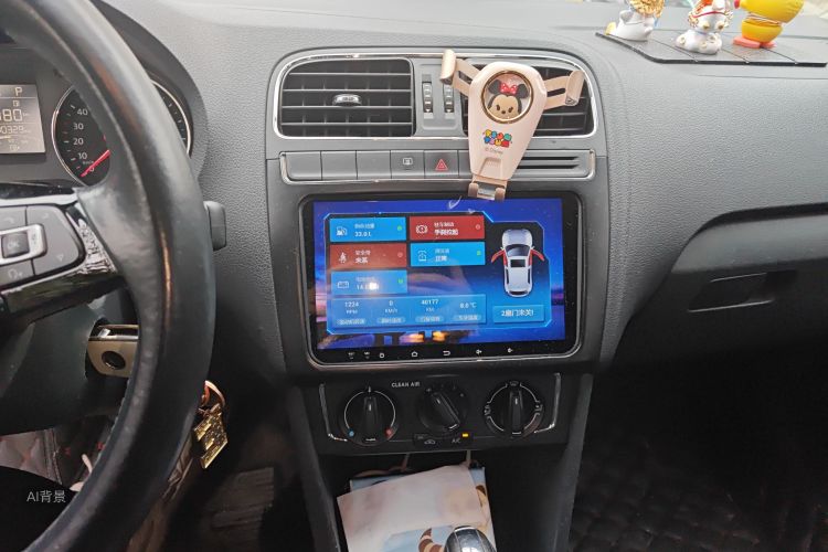 Polo 2016 car image #15