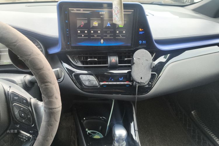 Toyota C-HR 2019 #15 Toyota C-HR 2019 car image #15