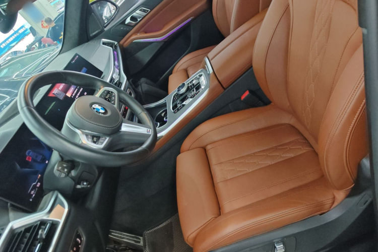 BMW X7 2024 صورة سيارة #15