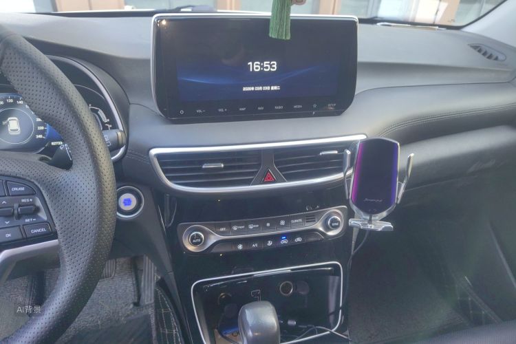 Hyundai Tucson 2019 immagine di auto #15