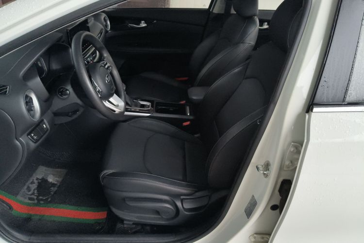 起亚 起亚K3 2020 汽车图片 #15