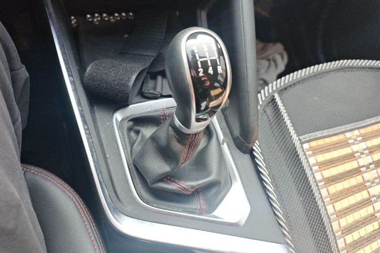 X3 PRO 2022 car image #15