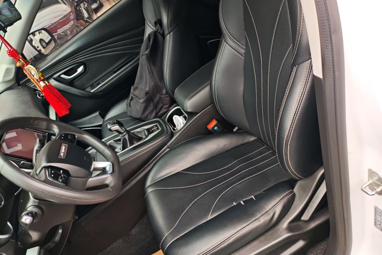 X70M 2021 car image #15