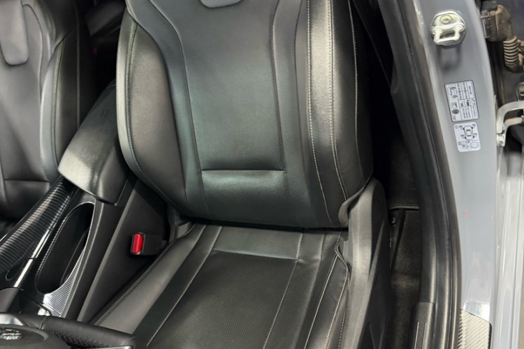 Hyundai Elantra 2020 immagine di auto #15