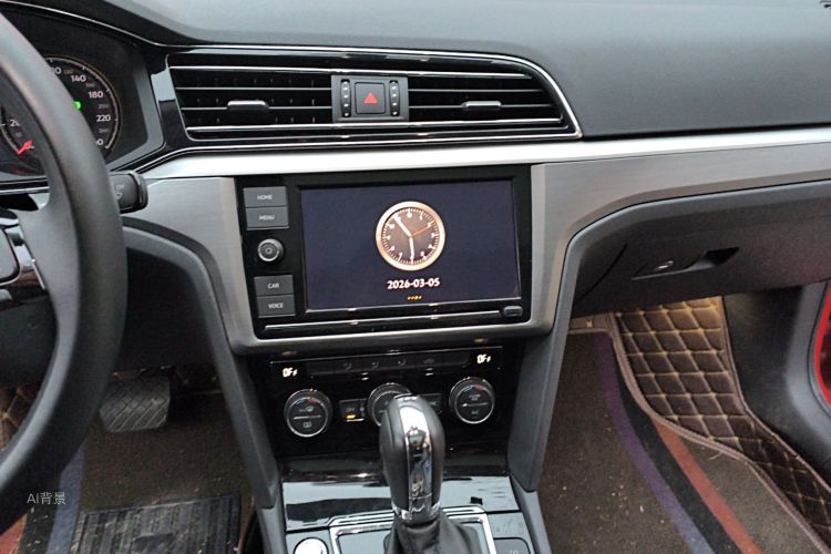 Volkswagen Lamando 2019 car image #15