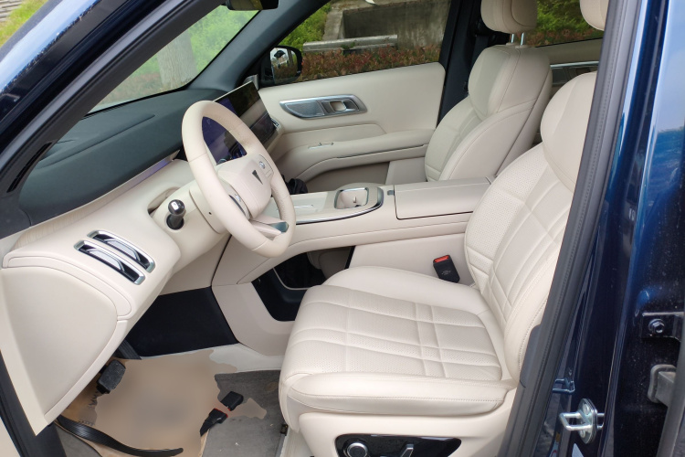 Deepal S09 2025 imagen de coche #15