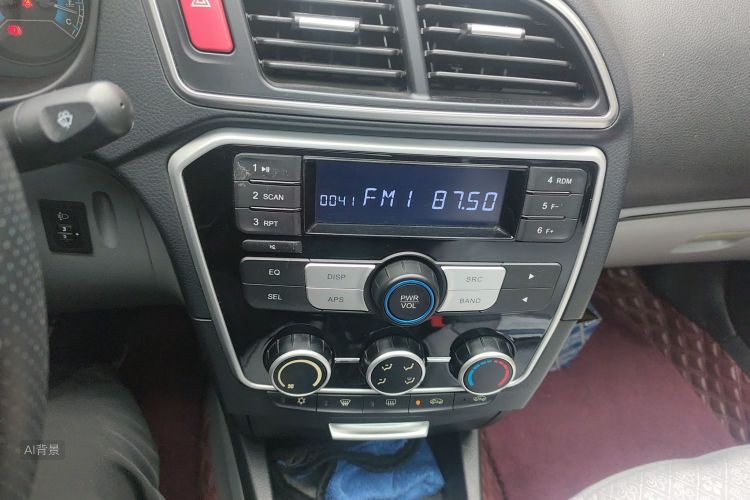 Soueast V3 Lingyue 2016 immagine di auto #15