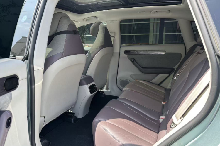 零跑汽车 零跑C11 2022 汽车图片 #15