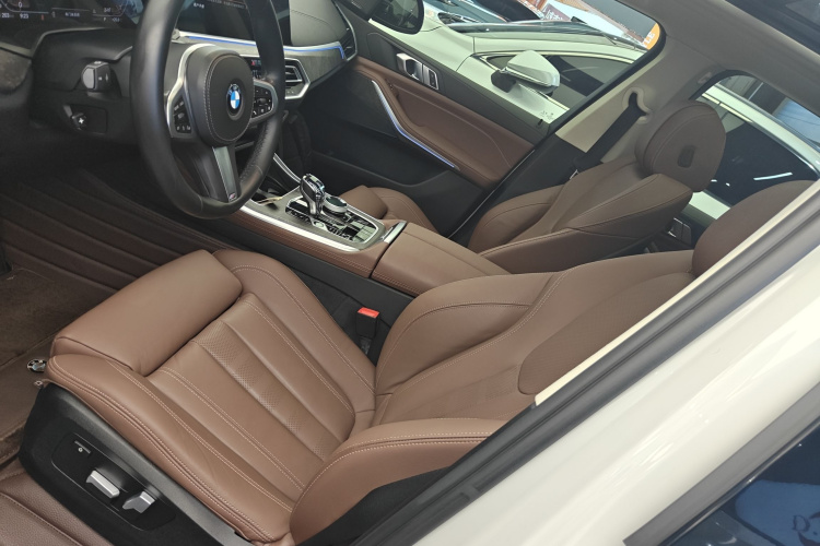 BMW X5 (Imported) 2021 car image #15