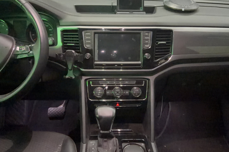 Volkswagen Teramont 2018 car image #15