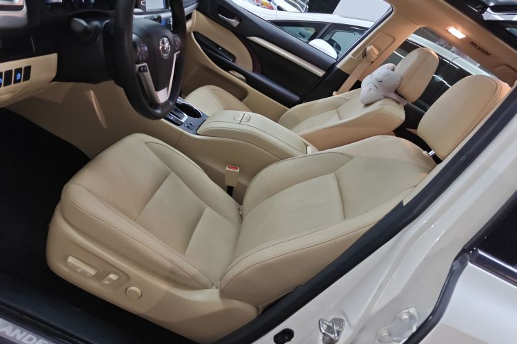 Toyota Highlander 2017 #15 Toyota Highlander 2017 car image #15