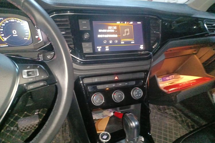T-Roc 2020 #15 T-Roc 2020 car image #15