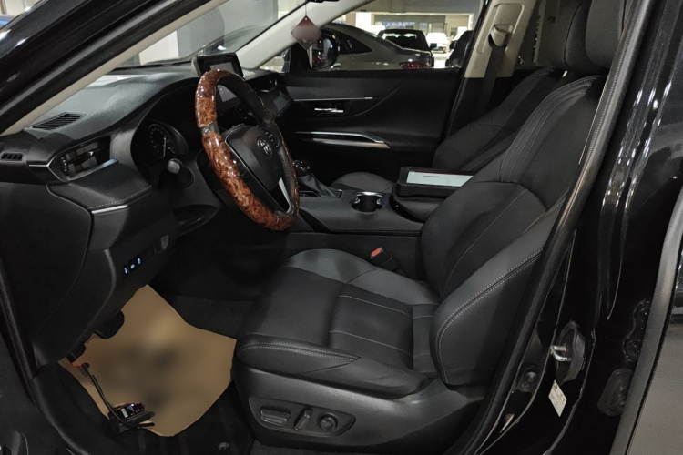 Toyota Harrier 2023 car image #15