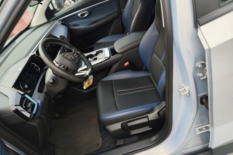 GAC Trumpchi GS3 2024 car image #15