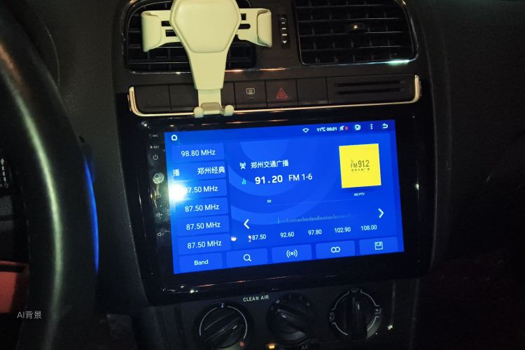 Polo 2016 car image #15