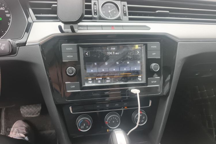 Volkswagen Magotan 2019 #15 Volkswagen Magotan 2019 car image #15