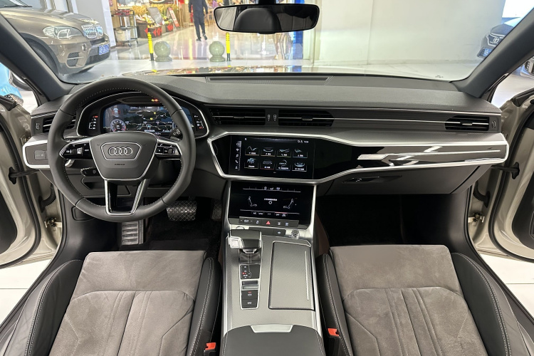 Audi A6L 2020 car image #15