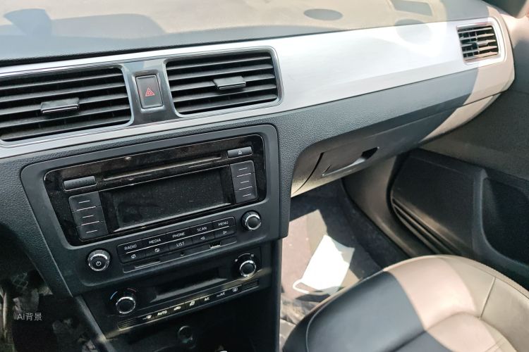 Skoda Rapid Spaceback 2015 immagine di auto #15