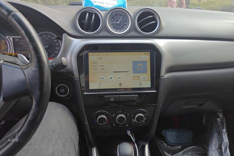 Suzuki Vitara 2016 image de voiture #15