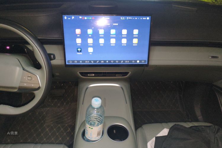 Deepal S07 2024 image de voiture #15