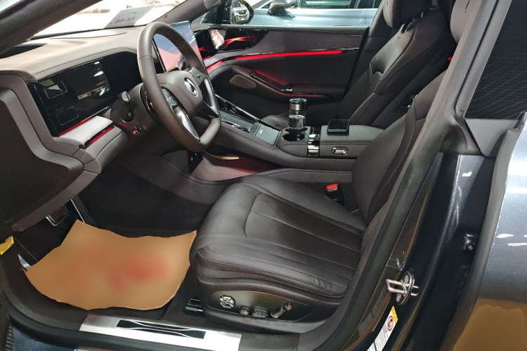 Denza Z9 2024 صورة سيارة #15