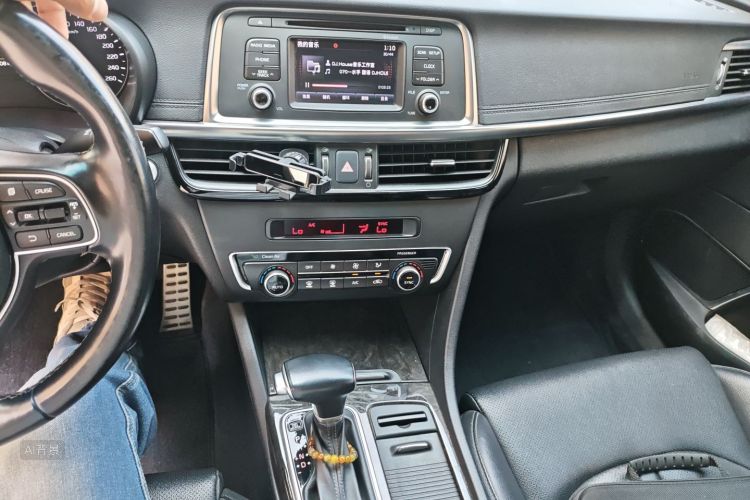 起亚 起亚K5 2018 汽车图片 #15