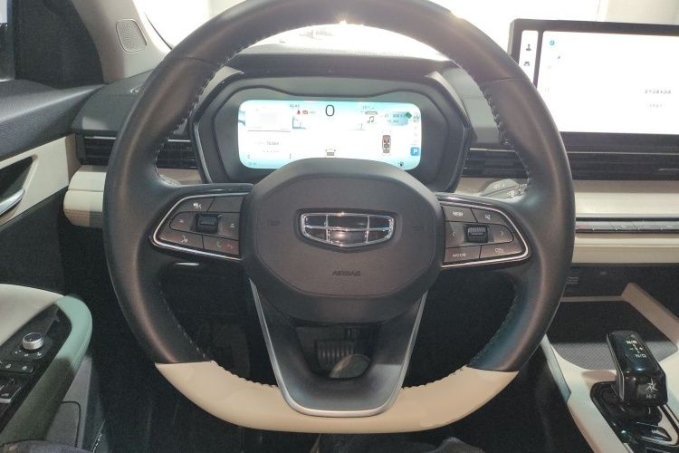 GEELY Emgrand L HiP 2022 car image #15