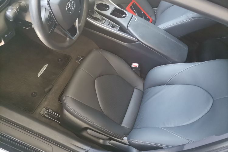 Toyota Avalon 2022 car image #15