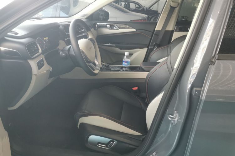 Lynk & Co 02 New Energy 2021 #15 Lynk & Co 02 New Energy 2021 car image #15