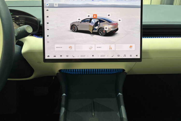 极氪 极氪007 2024 汽车图片 #15