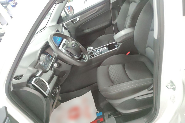 Showjet Pro EV 2025 #15 Showjet Pro EV 2025 car image #15