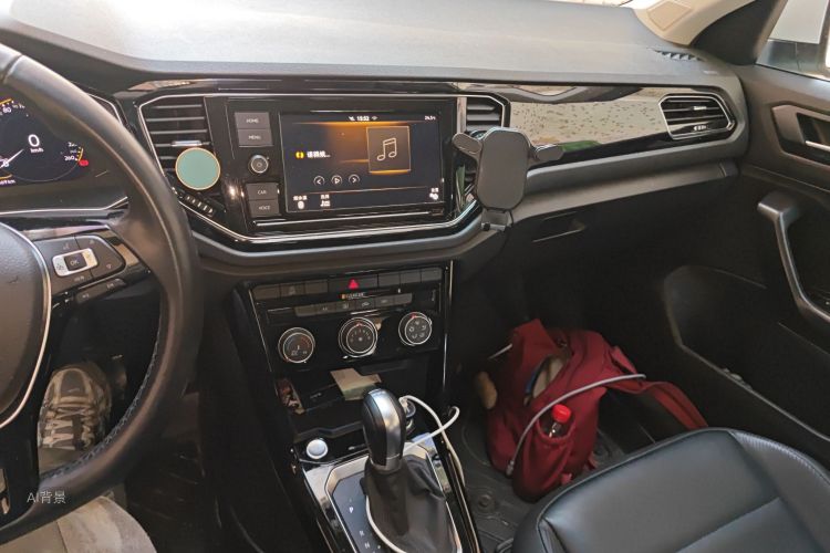 T-Roc 2020 car image #15