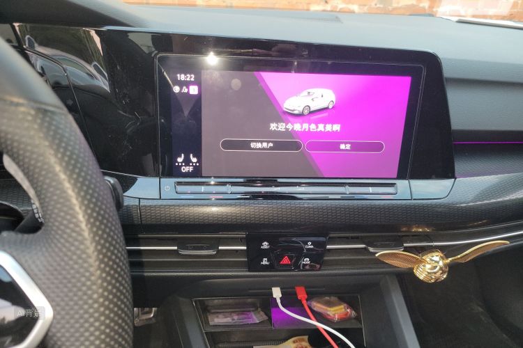 Volkswagen GolfGTI 2023 immagine di auto #15